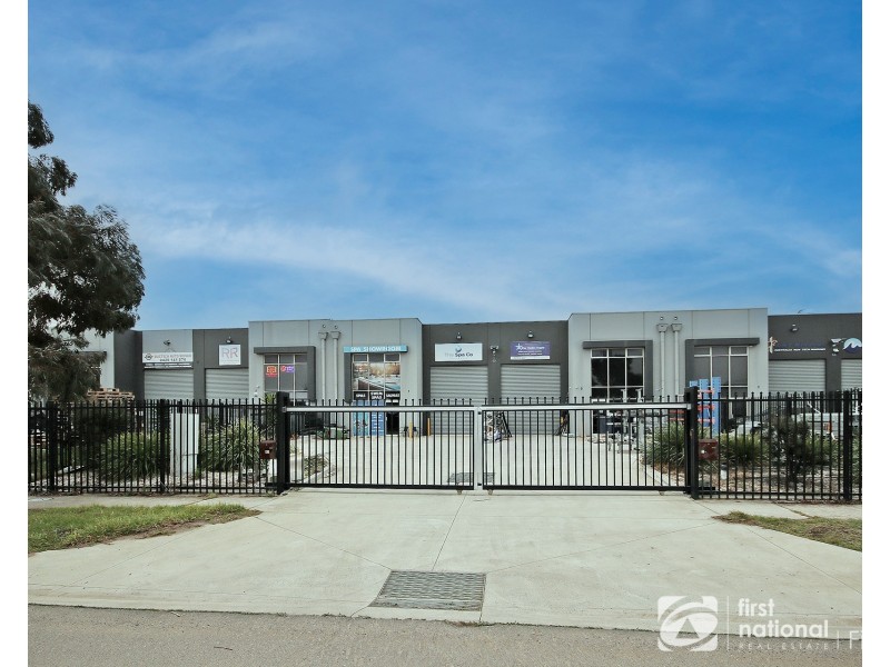 1/52 Gwen, Cranbourne West VIC 3977