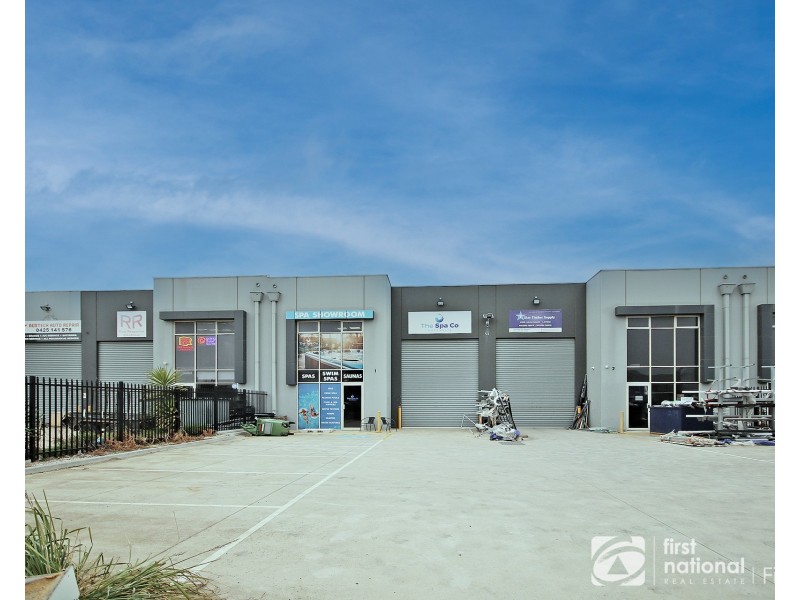 1/52 Gwen, Cranbourne West VIC 3977