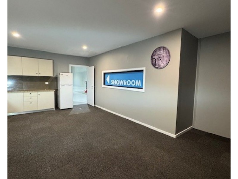 1/52 Gwen, Cranbourne West VIC 3977