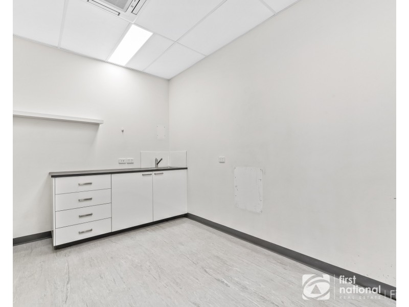 2-4 Maksi Way, Cranbourne North VIC 3977