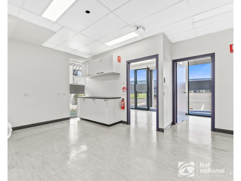 2-4 Maksi Way, Cranbourne North VIC 3977