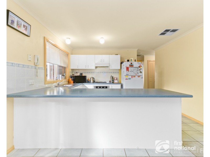 3 Otley Way, Cranbourne East VIC 3977