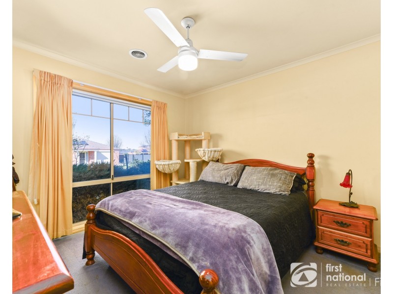 3 Otley Way, Cranbourne East VIC 3977
