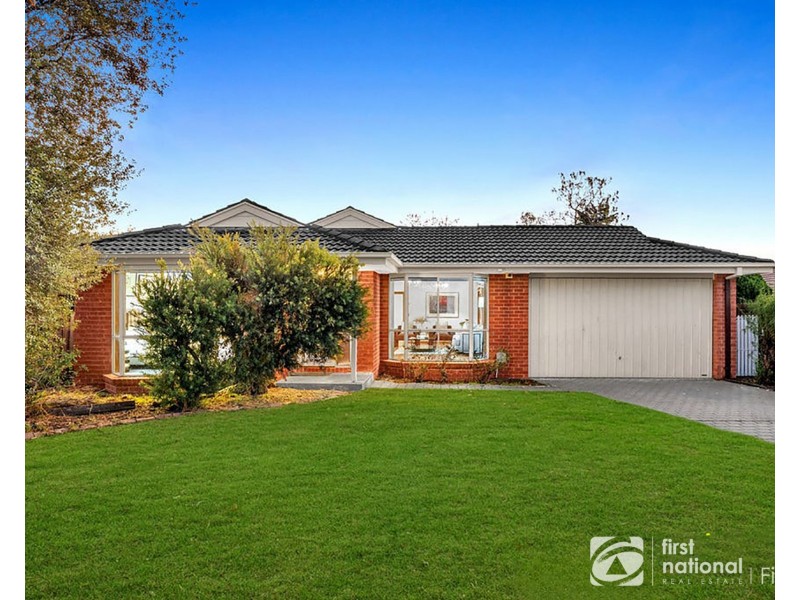 9 Balook Court, Cranbourne North VIC 3977