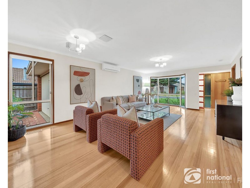 9 Balook Court, Cranbourne North VIC 3977