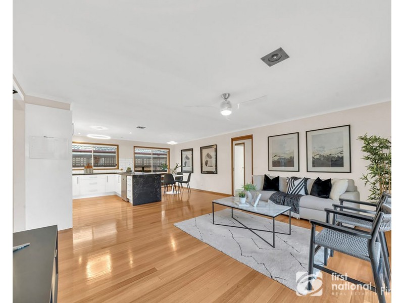 9 Balook Court, Cranbourne North VIC 3977