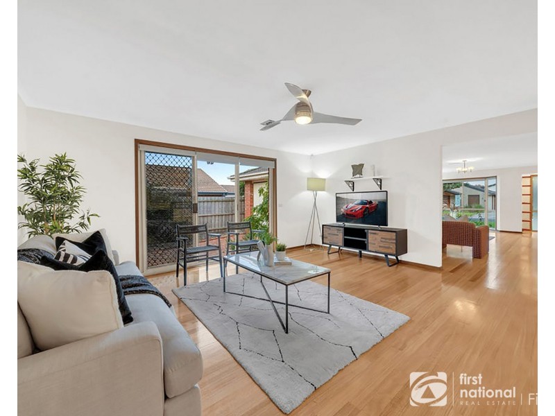 9 Balook Court, Cranbourne North VIC 3977