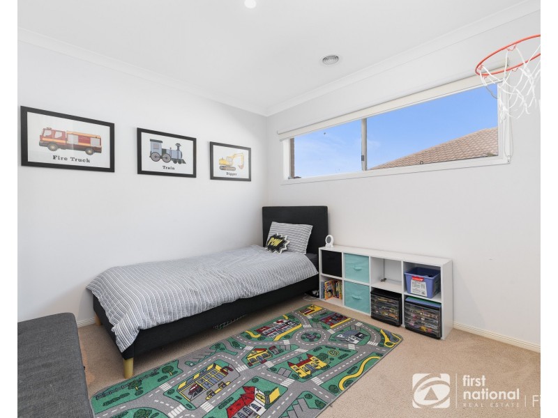 15 Franklin Way, Officer VIC 3809