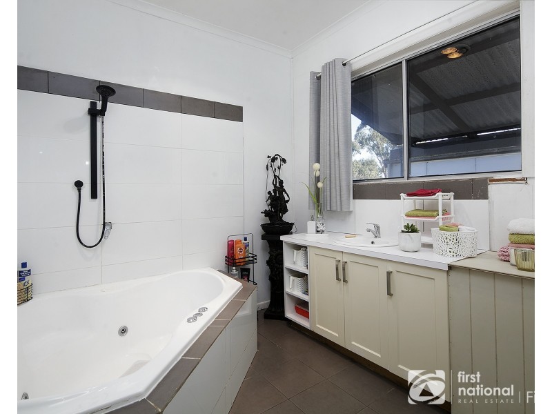 1260. Mcdonalds Track, Nyora VIC 3987