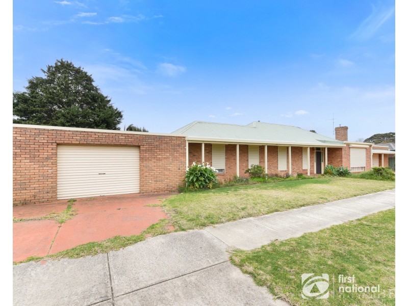 1 Latrobe Street, Cranbourne VIC 3977