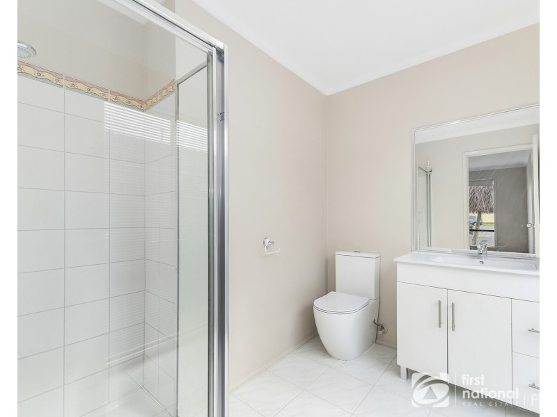 23 Monahans Road, Cranbourne West VIC 3977