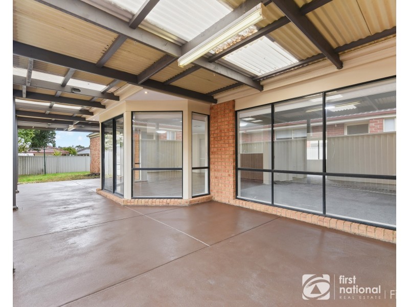 23 Monahans Road, Cranbourne West VIC 3977