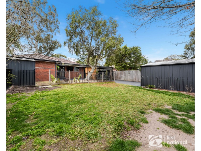 3 Hovell Court, Cranbourne VIC 3977
