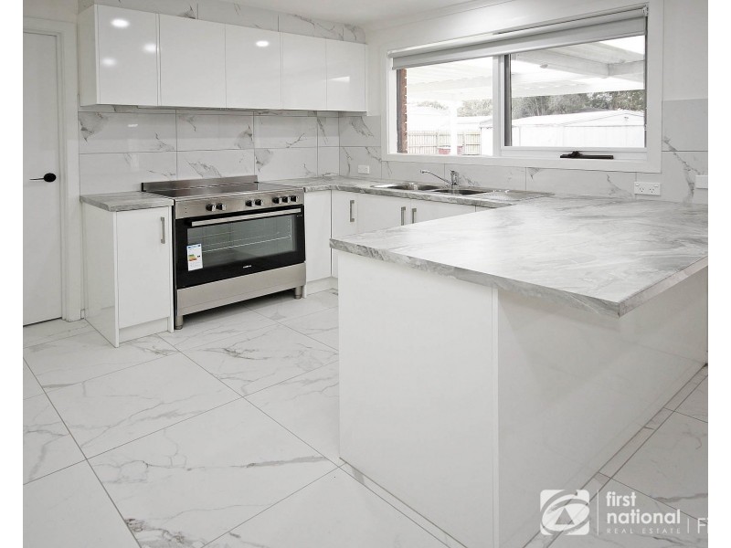 10 Mawson Court, Cranbourne North VIC 3977