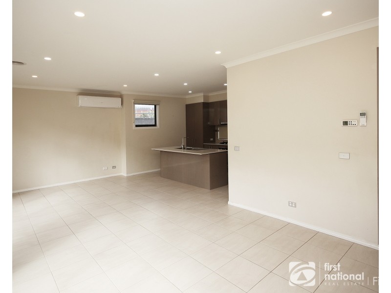 1/63 Circle Drive, Cranbourne VIC 3977