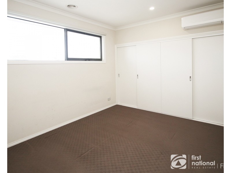 1/63 Circle Drive, Cranbourne VIC 3977