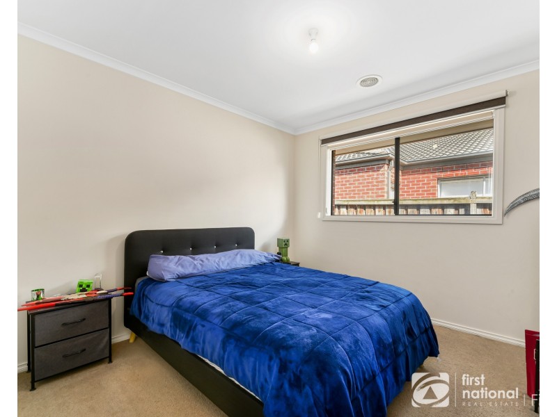 14 Thunderbolt Drive, Cranbourne East VIC 3977