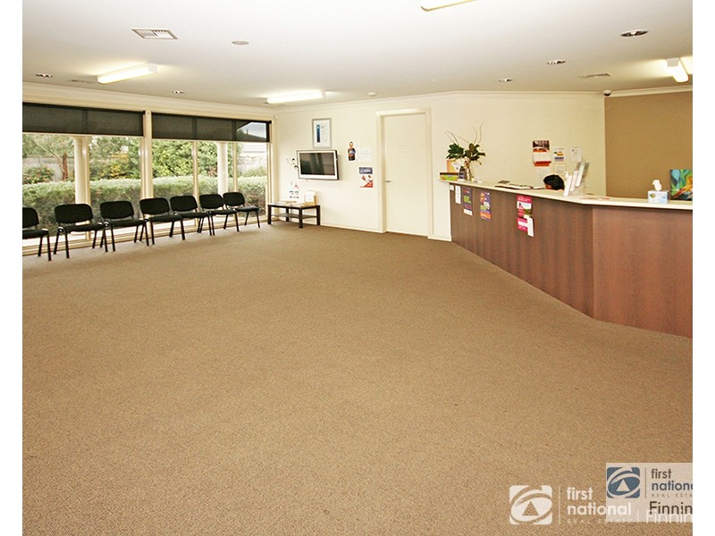 1-3 Brindalee Place, Cranbourne East VIC 3977