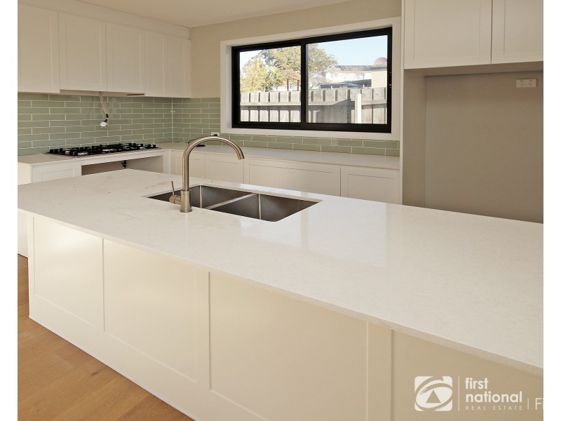 2/10B Frome Avenue, Frankston VIC 3199