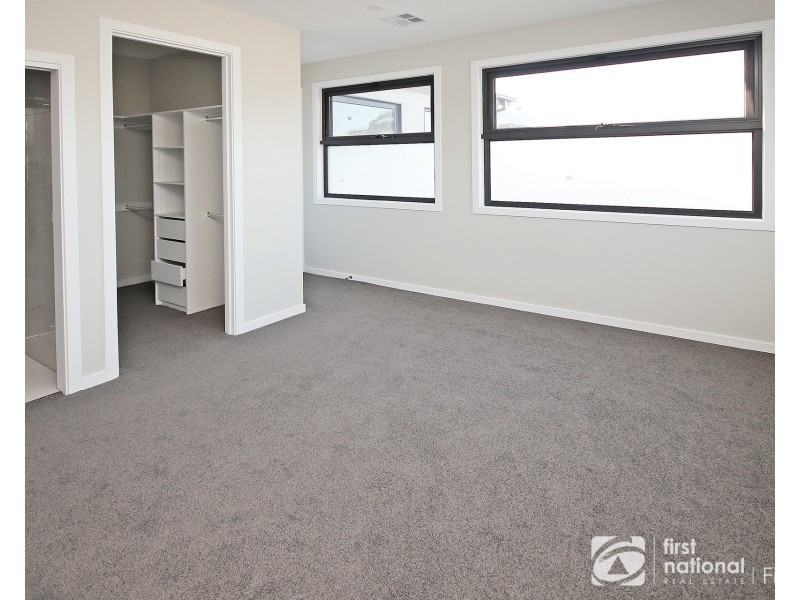 2/10B Frome Avenue, Frankston VIC 3199