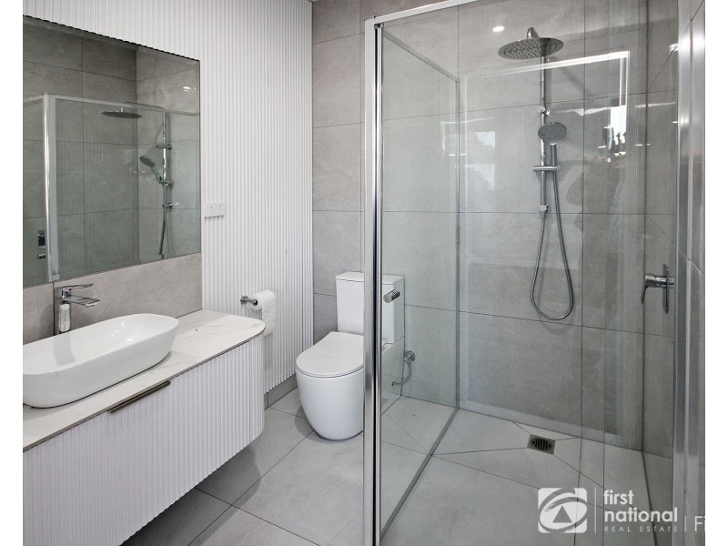 2/10B Frome Avenue, Frankston VIC 3199