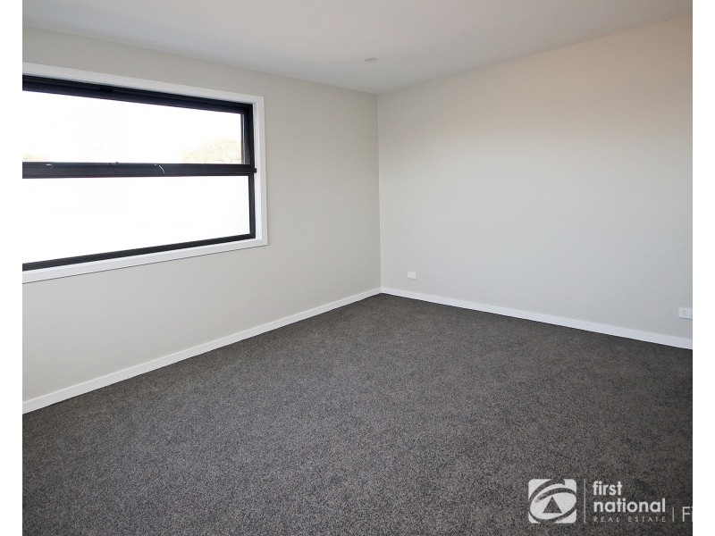 2/10B Frome Avenue, Frankston VIC 3199