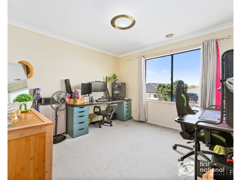 25 Violet Way, Cranbourne VIC 3977