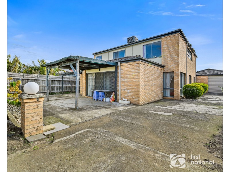 25 Violet Way, Cranbourne VIC 3977