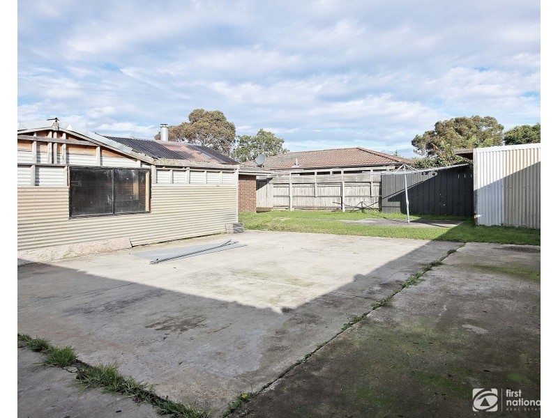 13 Highview Avenue, Cranbourne VIC 3977