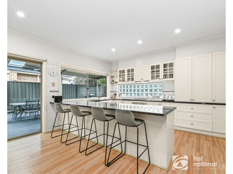 23 Carey Crescent, Pakenham VIC 3810