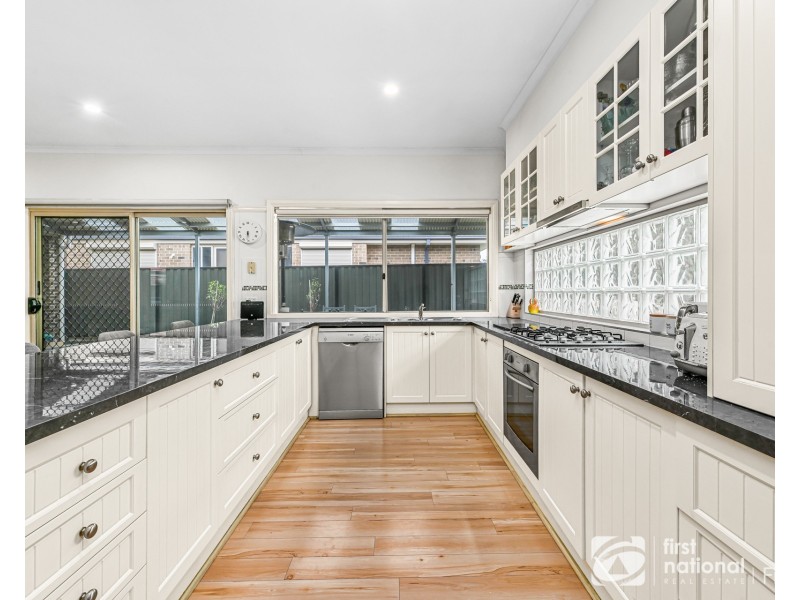 23 Carey Crescent, Pakenham VIC 3810