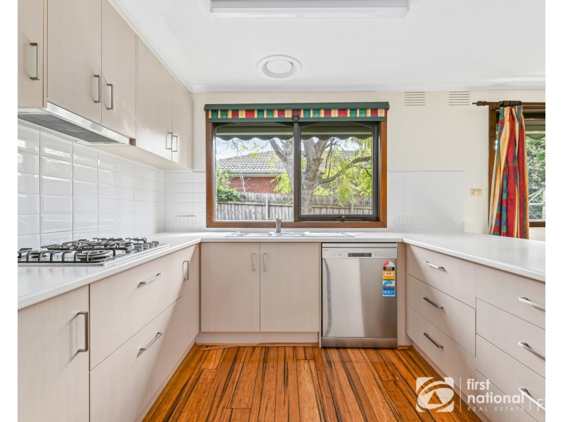 25 Baystone Drive, Cranbourne VIC 3977