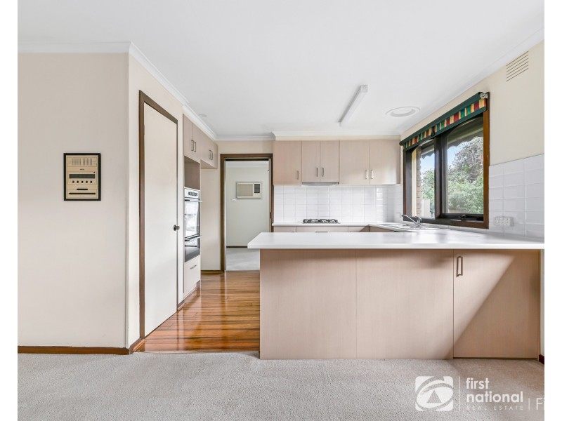 25 Baystone Drive, Cranbourne VIC 3977