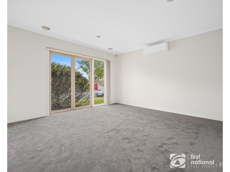 14 Augustus Drive, Berwick VIC 3806