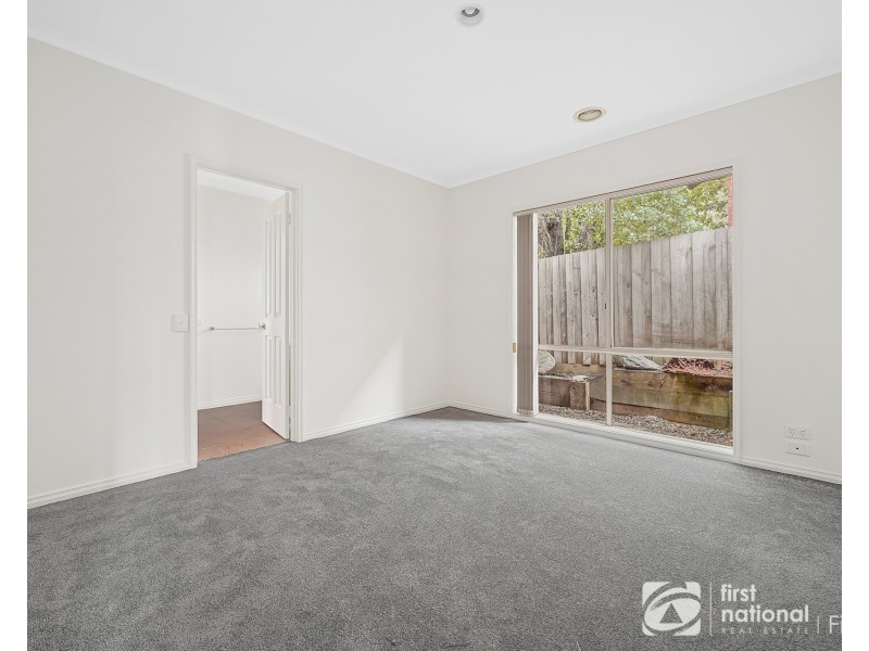 14 Augustus Drive, Berwick VIC 3806