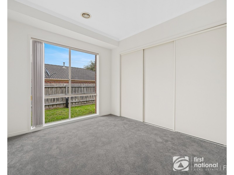 14 Augustus Drive, Berwick VIC 3806