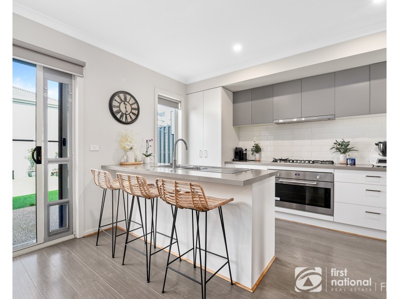 180 Carnival Boulevard, Berwick VIC 3806