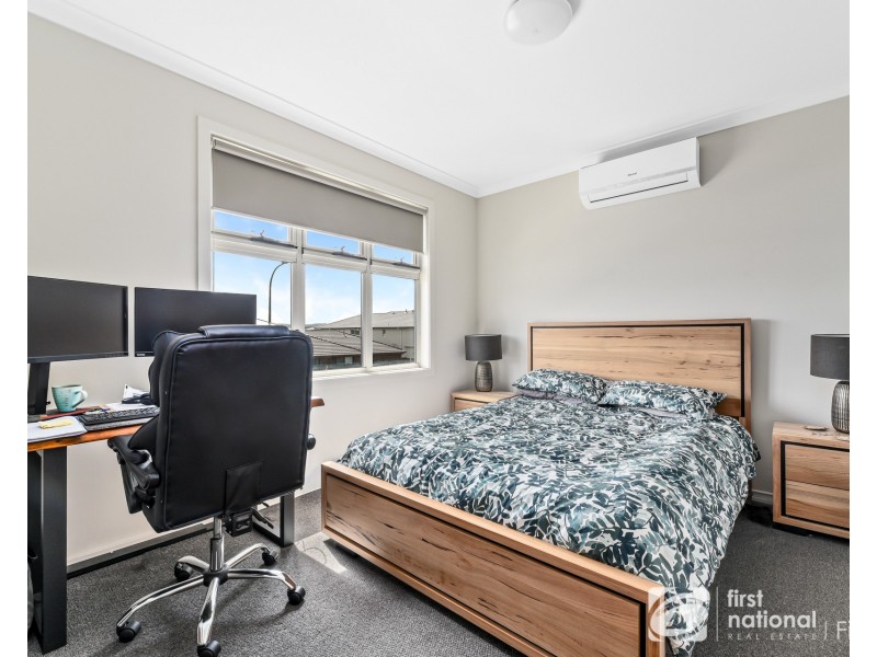 180 Carnival Boulevard, Berwick VIC 3806