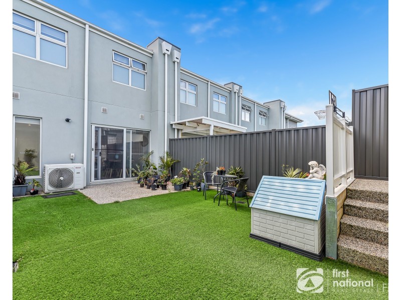 180 Carnival Boulevard, Berwick VIC 3806