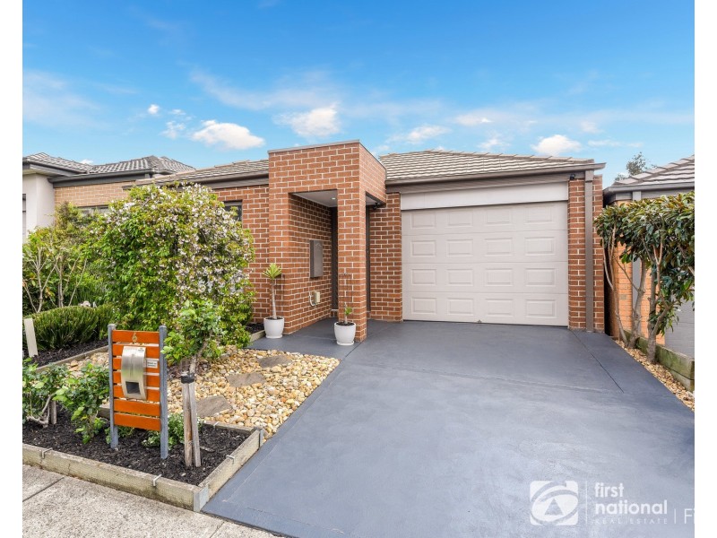 6 Townsend Avenue, Clyde VIC 3978