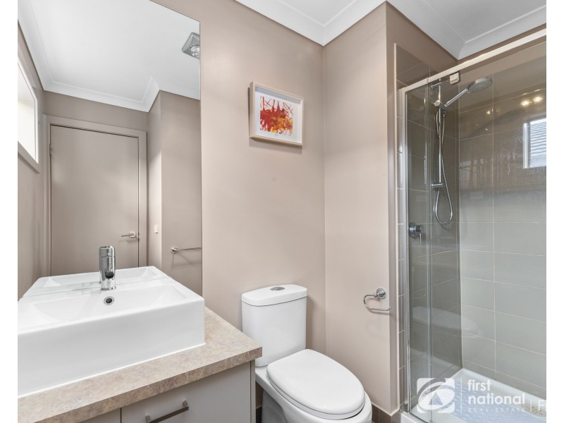 6 Townsend Avenue, Clyde VIC 3978