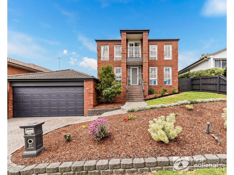 41 Lawrence Drive, Berwick VIC 3806