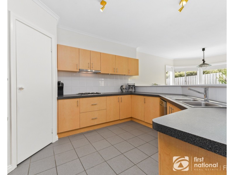 41 Lawrence Drive, Berwick VIC 3806