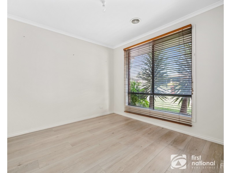 14. Thunderbolt Drive, Cranbourne East VIC 3977