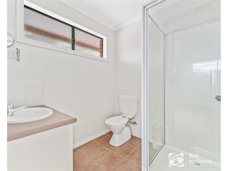 14. Thunderbolt Drive, Cranbourne East VIC 3977