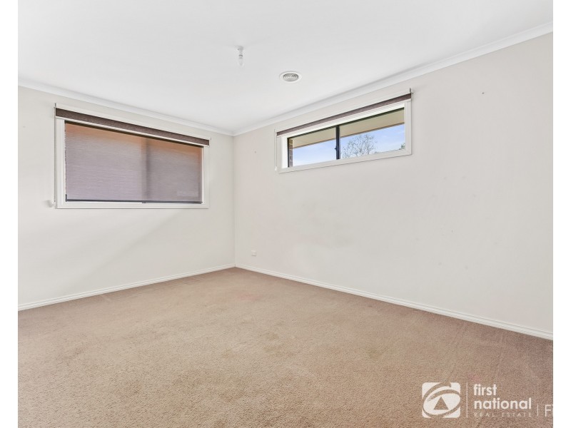 14. Thunderbolt Drive, Cranbourne East VIC 3977