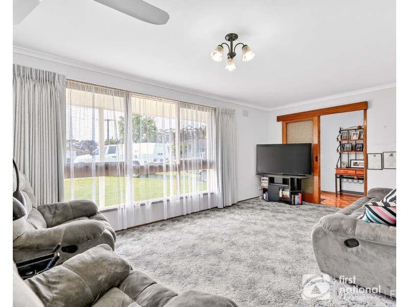 8 Dalray Court, Cranbourne VIC 3977