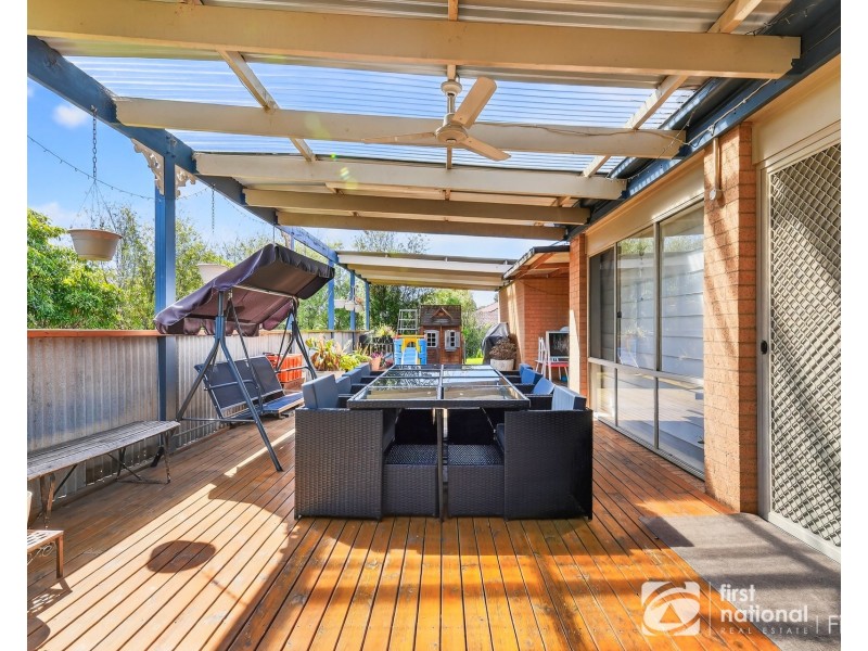6 Hilda Way, Cranbourne VIC 3977
