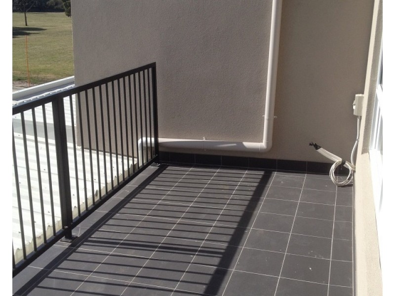 4/14-15 Hazelmere Avenue, Cranbourne West VIC 3977