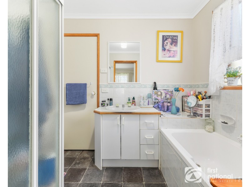 5 Murtoa Place, Cranbourne West VIC 3977